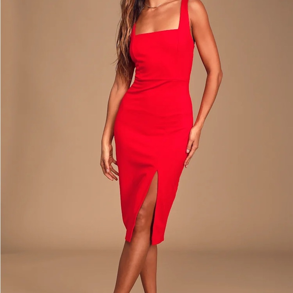 Red Square-Neck Sheath Dress with Front Slit